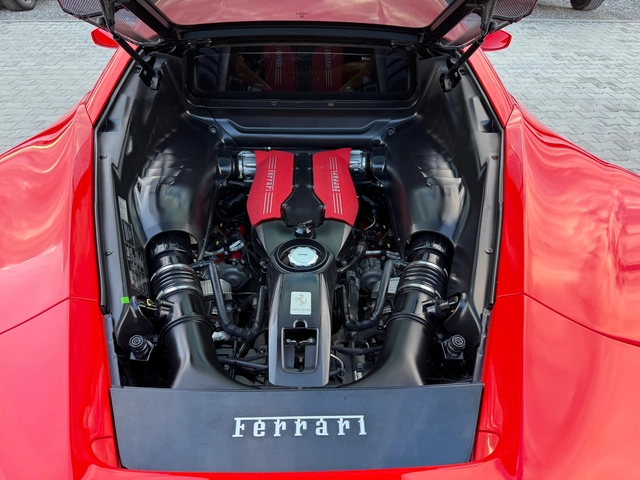 Ferrari 488 488 GTB - автомобили, коли, обяви за нови и употребявани 10