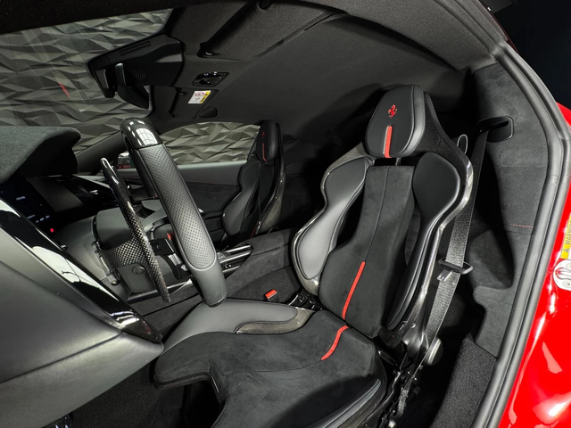 Ferrari 812 Superfast 12 CILINDRI Rosso Corsa CARBON - автомобили, коли, обяви за нови и употребявани 6