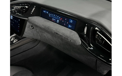 Ferrari 812 Superfast 12 CILINDRI Rosso Corsa CARBON - автомобили, коли, обяви за нови и употребявани 9