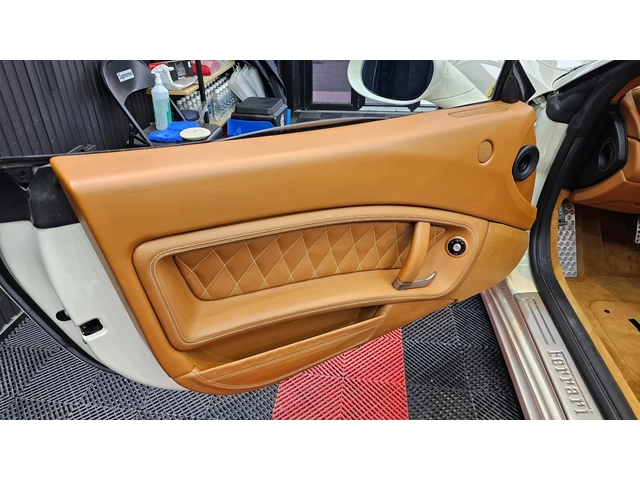Ferrari California BIANCO AVUS / CUOIO INTERRIOR - автомобили, коли, обяви за нови и употребявани 11
