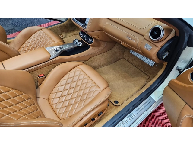 Ferrari California BIANCO AVUS / CUOIO INTERRIOR - автомобили, коли, обяви за нови и употребявани 12