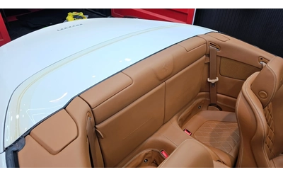 Ferrari California BIANCO AVUS / CUOIO INTERRIOR - автомобили, коли, обяви за нови и употребявани 7