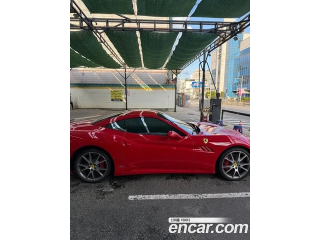 Ferrari California 4.3 V8 | КРАЙНА ЦЕНА - автомобили, коли, обяви за нови и употребявани 5