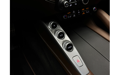 Ferrari GTC4Lusso T V8 Pano* JBL* 360 - автомобили, коли, обяви за нови и употребявани 12