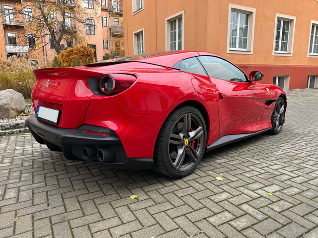 Ferrari Portofino V8 - автомобили, коли, обяви за нови и употребявани 9