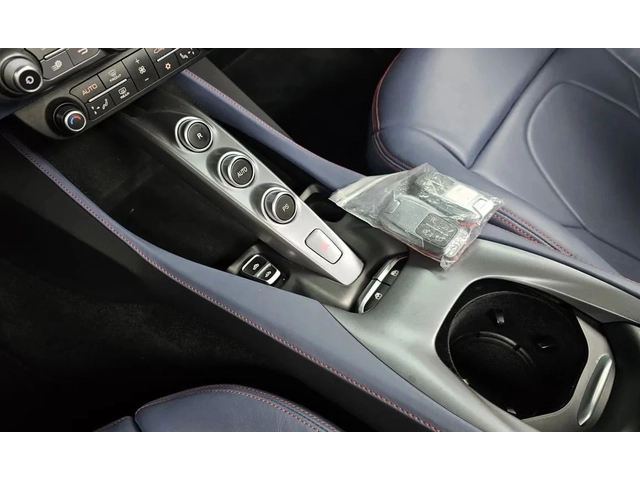 Ferrari Portofino - автомобили, коли, обяви за нови и употребявани 8