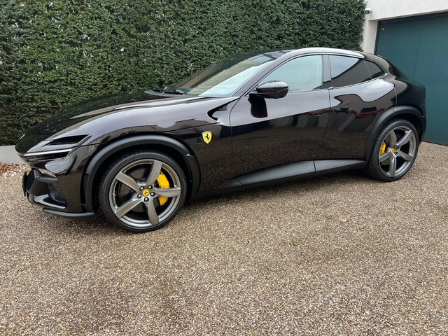 Ferrari Purosangue V12 - автомобили, коли, обяви за нови и употребявани 3