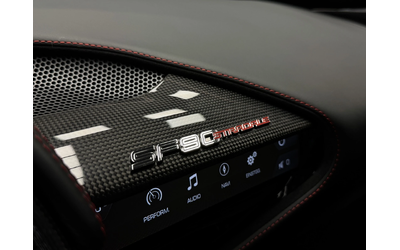 Ferrari SF 90 Stradale Carbon Exclusive - автомобили, коли, обяви за нови и употребявани 8