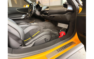 Ferrari SF 90 Stradale* Giallo* Лизинг - автомобили, коли, обяви за нови и употребявани 10