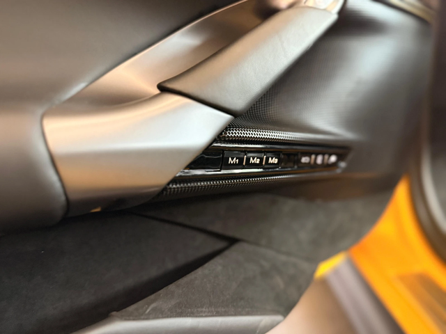 Ferrari SF 90 Stradale* Giallo* Лизинг - автомобили, коли, обяви за нови и употребявани 6