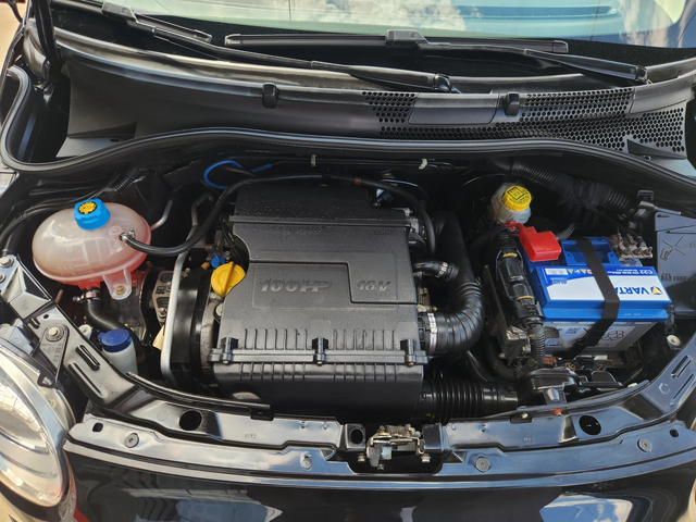 Fiat 500 CABRIO 1.4i-100к.с- EURO 5b -КЛИМАТИК-ШВЕЙЦАРИЯ - автомобили, коли, обяви за нови и употребявани 15