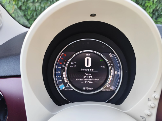 Fiat 500 Lounge0.9.86 kc - автомобили, коли, обяви за нови и употребявани 10