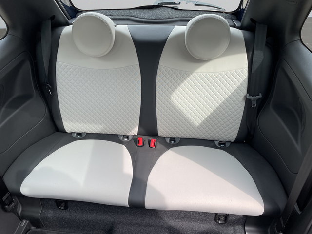 Fiat 500 Dolcevita 1.0 GSE Hybrid - автомобили, коли, обяви за нови и употребявани 11