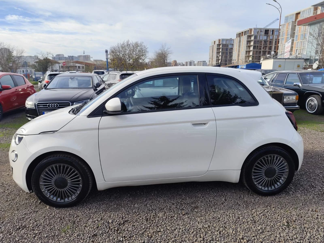 Fiat 500e FIAT 500el 70kW Action, 96 к.с - автомобили, коли, обяви за нови и употребявани 2