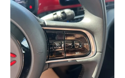 Fiat 500e ГОЛЯМАТА БАТЕРИЯ* CARPLAY* RED EDITION* УНИКАТ - автомобили, коли, обяви за нови и употребявани 8