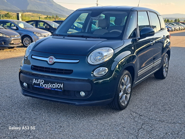 Fiat 500L 1, 6 M-jet LIVING 5B - автомобили, коли, обяви за нови и употребявани 0