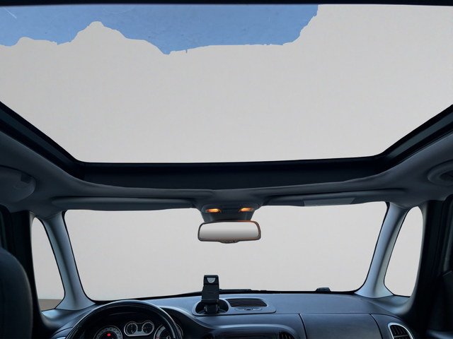 Fiat 500L - автомобили, коли, обяви за нови и употребявани 8