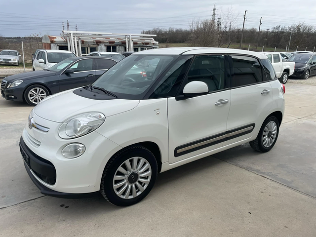 Fiat 500L 1.3M-jet * Navi* UNIKAT* - автомобили, коли, обяви за нови и употребявани 2