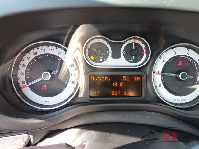 Fiat 500L 1.6M-JET/NAVI/ПАНОРАМА/EURO 5B - автомобили, коли, обяви за нови и употребявани 10
