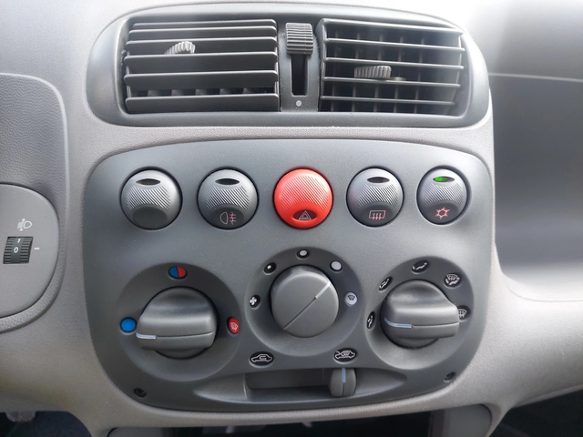 Fiat 600 1, 1i 54ps 8690km!!!! - автомобили, коли, обяви за нови и употребявани 10