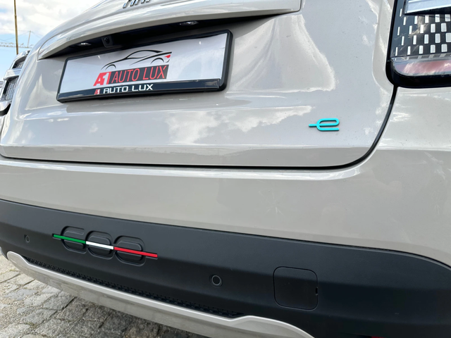 Fiat 600 e/LaPrima/PDC/Massage/Kamera - автомобили, коли, обяви за нови и употребявани 14
