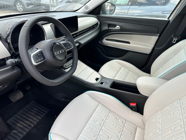 Fiat 600 e/LaPrima/PDC/Massage/Kamera - автомобили, коли, обяви за нови и употребявани 7