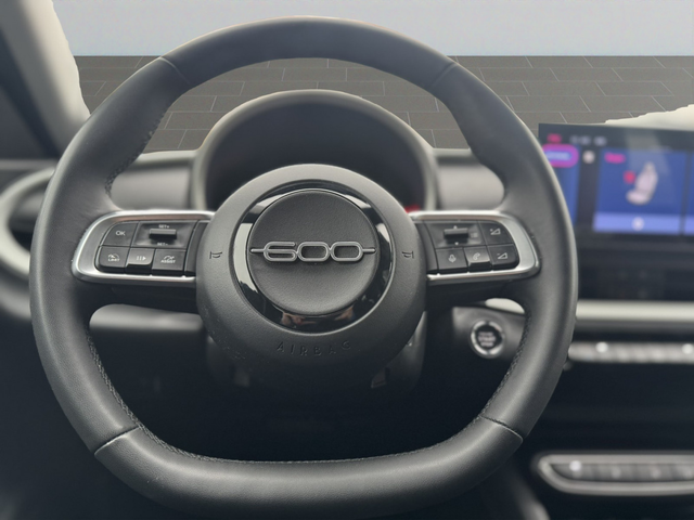 Fiat 600 BUILDYOUROWN 1.2 74 KW 110 hp FWD MHEV 6DCT - автомобили, коли, обяви за нови и употребявани 7