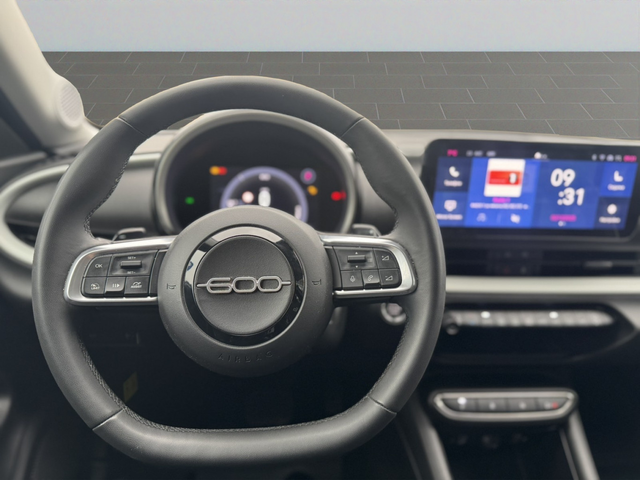 Fiat 600 BUILDYOUROWN 1.2 74 KW 110 hp FWD MHEV 6DCT - автомобили, коли, обяви за нови и употребявани 8