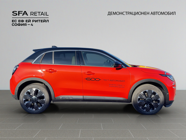 Fiat 600 LA PRIMA 1.2 100 KW 145 hp FWD MHEV 6DCT - автомобили, коли, обяви за нови и употребявани 3