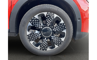 Fiat 600 LA PRIMA 1.2 100 KW 145 hp FWD MHEV 6DCT - автомобили, коли, обяви за нови и употребявани 8