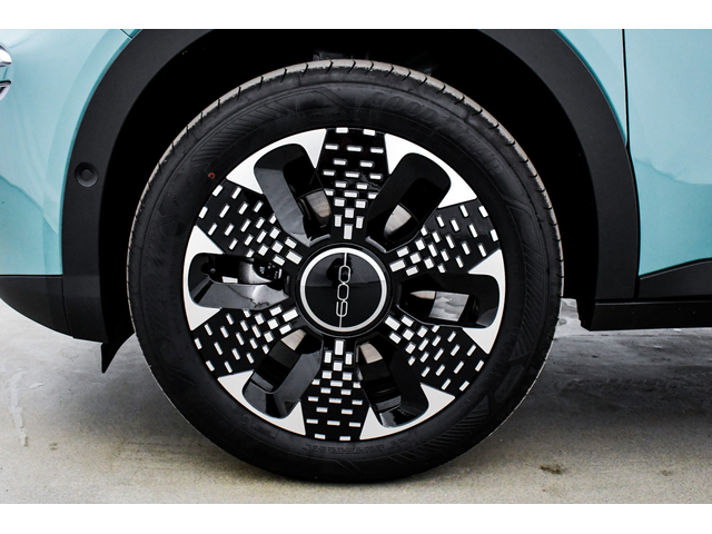 Fiat 600 LA PRIMA 1.2 136 hp FWD MHEV 6DCT - автомобили, коли, обяви за нови и употребявани 16