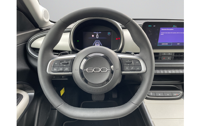 Fiat 600 LA PRIMA 1.2 145 hp MHEV 6DCT - автомобили, коли, обяви за нови и употребявани 10