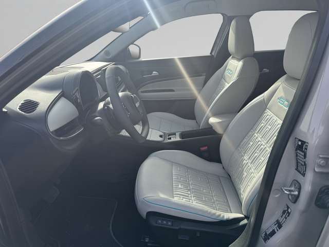 Fiat 600 LA PRIMA 1.2 Hybrid 48V Petrol 110 hp eDCT - автомобили, коли, обяви за нови и употребявани 6