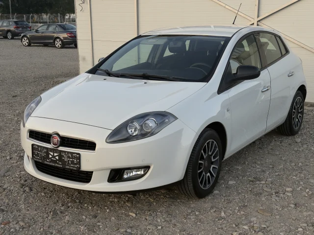 Fiat Bravo 1.6 Multijet (120 кс) Dualogic - автомобили, коли, обяви за нови и употребявани 7