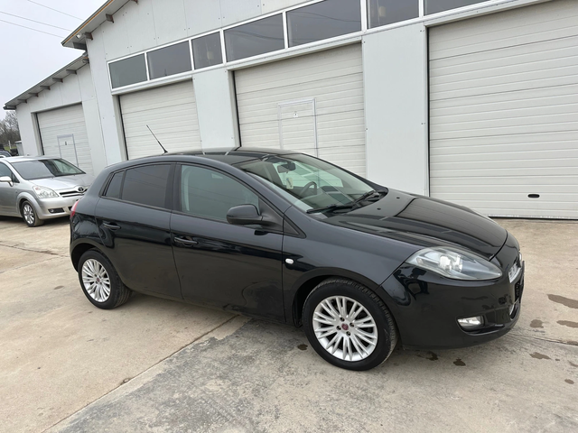 Fiat Bravo 1.6M-JET 120k.c * UNIKAT* - автомобили, коли, обяви за нови и употребявани 11