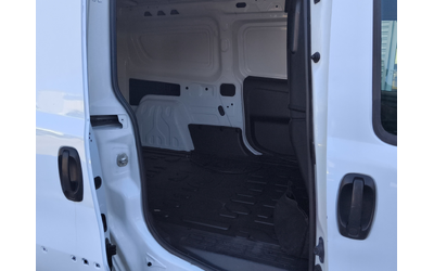 Fiat Doblo 1.6D 105hp BVM6 E6 - автомобили, коли, обяви за нови и употребявани 11
