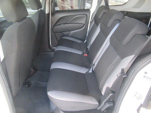 Fiat Doblo 1.6Multijet euro 6B 6ск - автомобили, коли, обяви за нови и употребявани 12