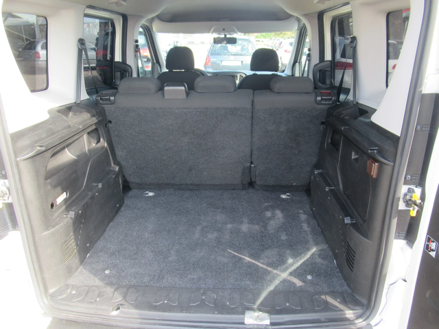 Fiat Doblo 1.6Multijet euro 6B 6ск - автомобили, коли, обяви за нови и употребявани 14