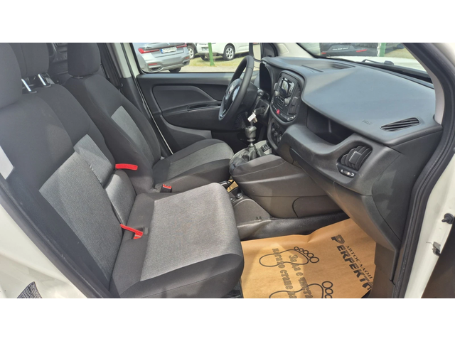Fiat Doblo 1.6 диз.105к.с. - автомобили, коли, обяви за нови и употребявани 13
