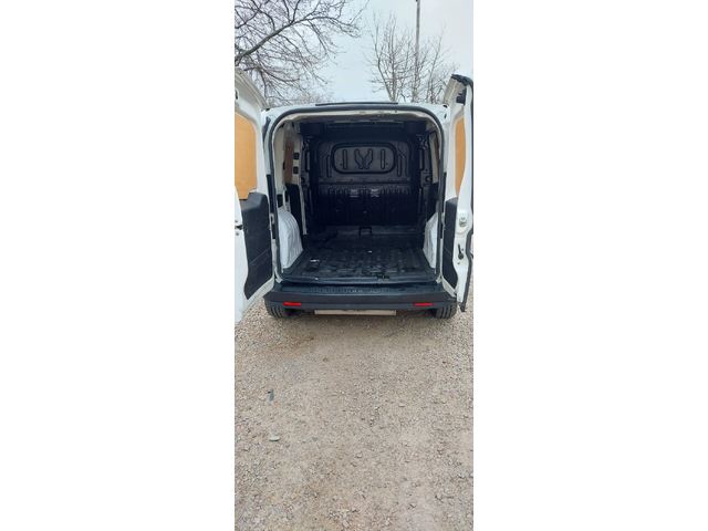 Fiat Doblo 1.4 бензин/метан клима - автомобили, коли, обяви за нови и употребявани 8
