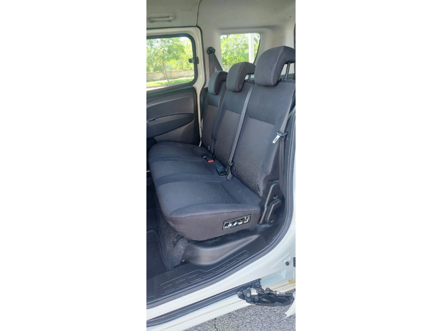 Fiat Doblo 1.3 mjet клима - автомобили, коли, обяви за нови и употребявани 9