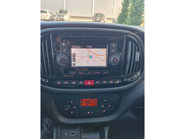 Fiat Doblo 1.6 M-jet.105 к.с. НАВИГАЦИЯ - автомобили, коли, обяви за нови и употребявани 14