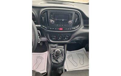 Fiat Doblo 1, 4 I + metan - автомобили, коли, обяви за нови и употребявани 10