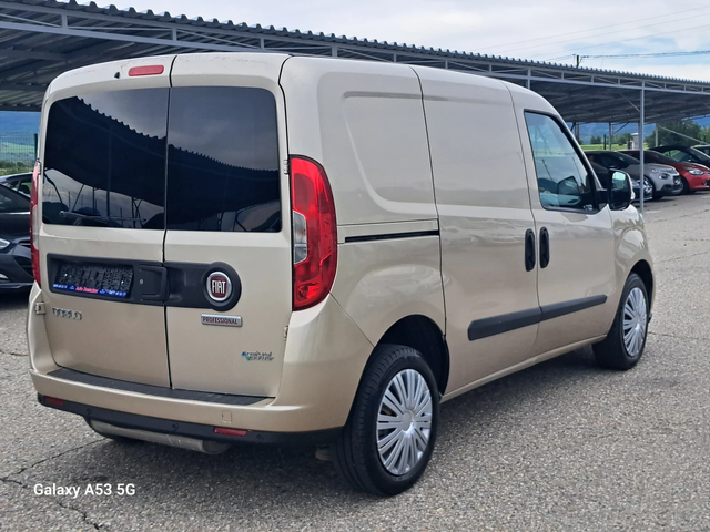 Fiat Doblo 1, 4 I + metan - автомобили, коли, обяви за нови и употребявани 4