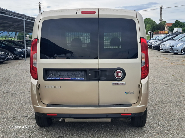 Fiat Doblo 1, 4 I + metan - автомобили, коли, обяви за нови и употребявани 5