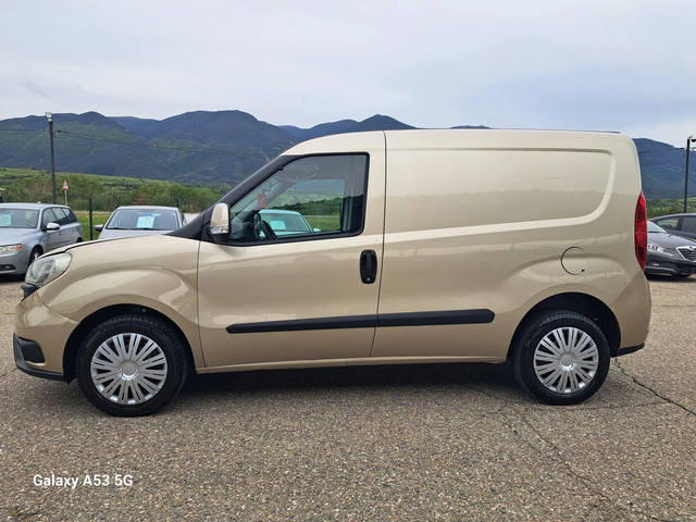 Fiat Doblo 1, 4 I + metan - автомобили, коли, обяви за нови и употребявани 7