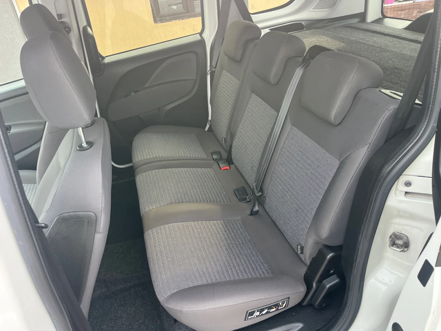 Fiat Doblo 1.4T метан/бензин - автомобили, коли, обяви за нови и употребявани 8