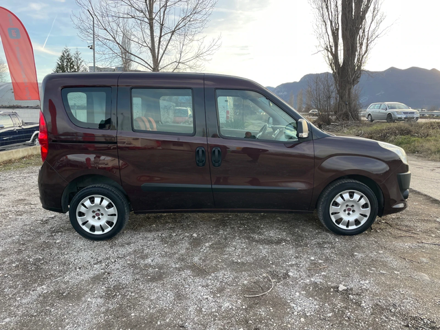 Fiat Doblo 1.6M-jet-105-ITALIA - автомобили, коли, обяви за нови и употребявани 3