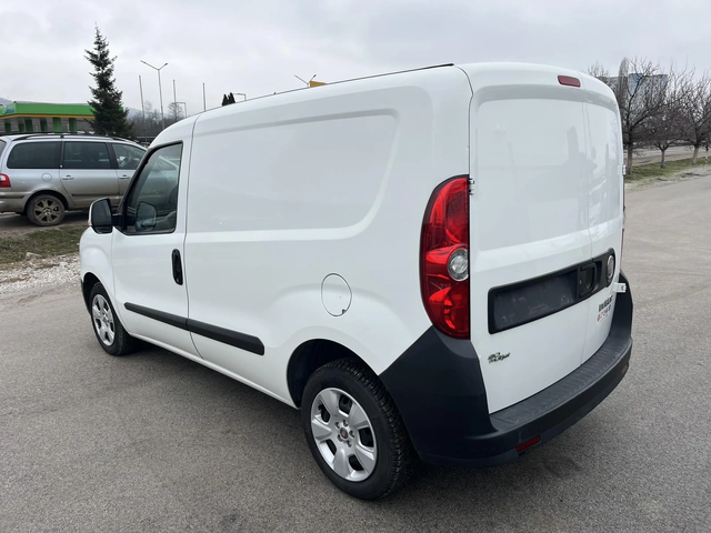 Fiat Doblo 1.3 M-JET 90кс EURO 5B КЛИМАТИК ВНОС ИТАЛИЯ - автомобили, коли, обяви за нови и употребявани 4