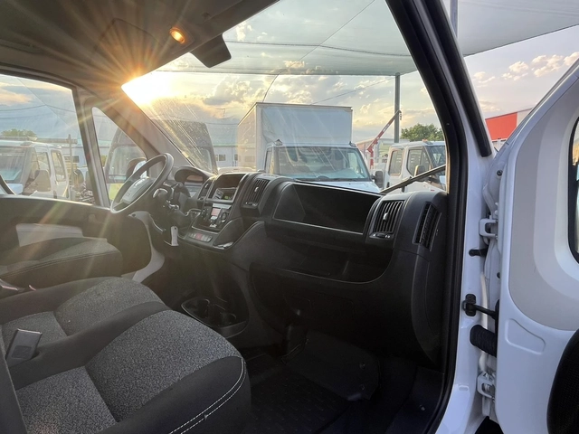 Fiat Ducato 2.3 JTD 180kc (6+ 1) НАЛИЧЕН - автомобили, коли, обяви за нови и употребявани 9